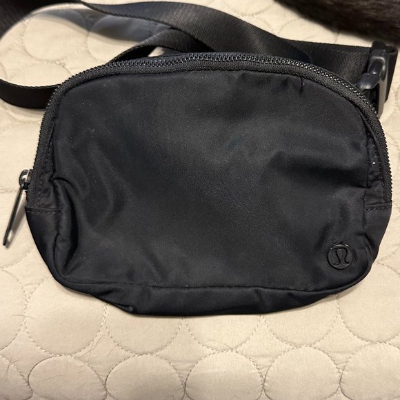 lululemon athletica Handbags - Black lululemon belt bag